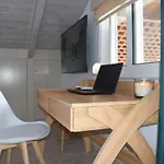 Alexandros Beachfront Near Petalidi With Private Sunbeds & Sea View Apartmán Kalamaki (Messinia)