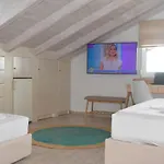Alexandros Beachfront Near Petalidi With Private Sunbeds & Sea View * Καλαμάκι