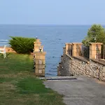 Διαμέρισμα Alexandros Beachfront Near Petalidi With Private Sunbeds & Sea View *