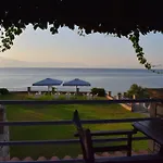 Alexandros Beachfront Near Petalidi With Private Sunbeds & Sea View