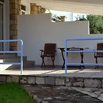 Διαμέρισμα Alexandros Beachfront Near Petalidi With Private Sunbeds & Sea View
