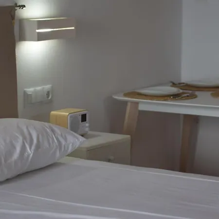 Appartement Alexandros Beachfront Near Petalidi With Private Sunbeds & Sea View *