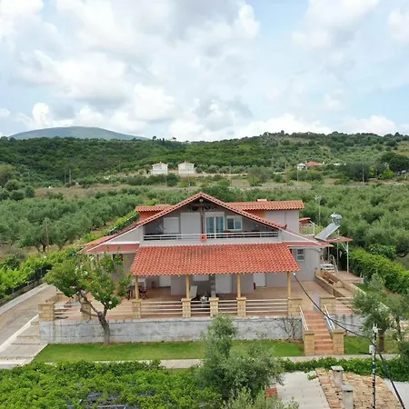 Alexandros Seaside Family & - Paradise, 7' From Petalidi Apartment