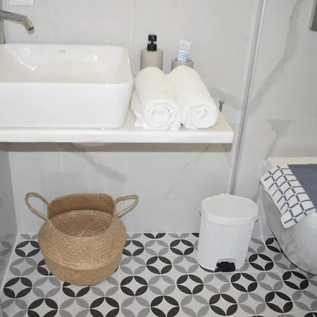 Appartement Alexandros Beachfront Near Petalidi With Private Sunbeds & Sea View *