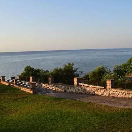 Alexandros Seaside Family & - Paradise, 7' From Petalidi Apartment Kalamaki (Messinia)