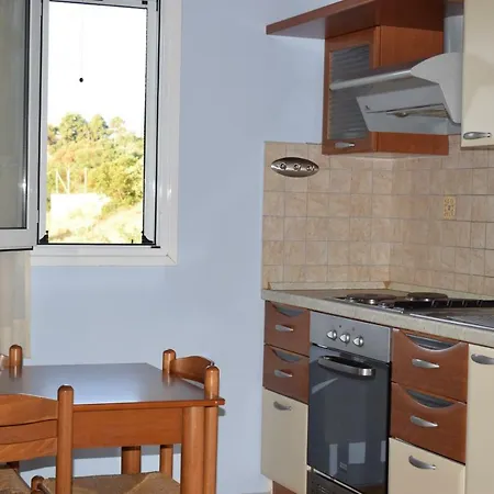 Alexandros Beachfront Near Petalidi With Private Sunbeds & Sea View Kalamaki (Messinia)
