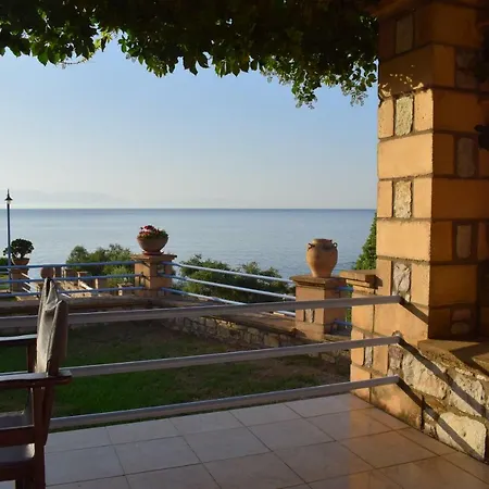 Alexandros Seaside Family & - Paradise, 7' From Petalidi * Kalamaki (Messinia)