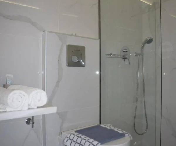 아파트 Alexandros Beachfront Near Petalidi With Private Sunbeds & Sea View Kalamaki (Messinia)
