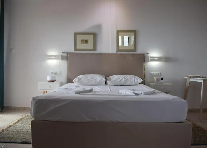 Appartamento Alexandros , Beachfront Retreat Near Petalidi With Private Sunbeds & Sea View Kalamaki (Messinia)