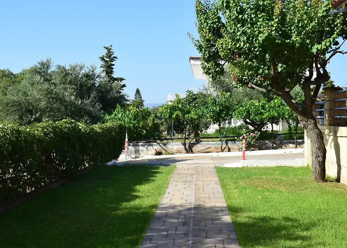 Alexandros , Beachfront Retreat Near Petalidi With Private Sunbeds & Sea View * Kalamaki (Messinia)