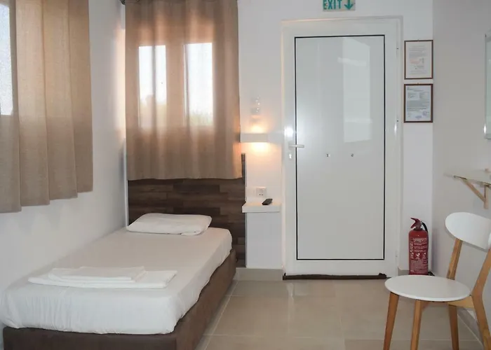 Apartamento Alexandros Beachfront Near Petalidi With Private Sunbeds & Sea View Kalamaki (Messinia)