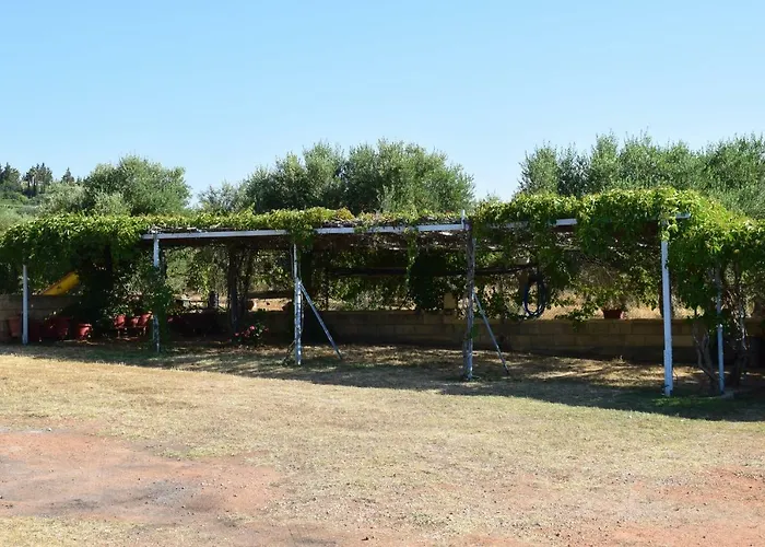 Alexandros , Beachfront Retreat Near Petalidi With Private Sunbeds & Sea View