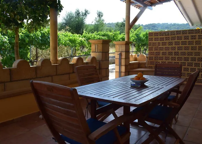 아파트 Alexandros Beachfront Near Petalidi With Private Sunbeds & Sea View Kalamaki (Messinia)
